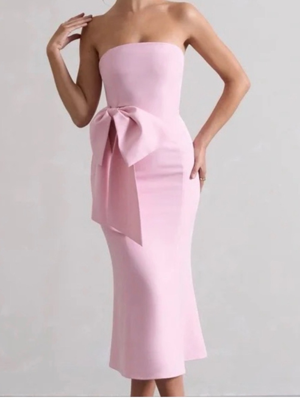 Club LondonStrapless Pink Bow Midi Dress